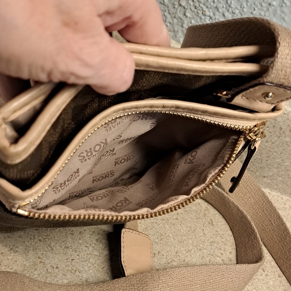 Michael Kors Crossbody Bag - Picture 6 of 13